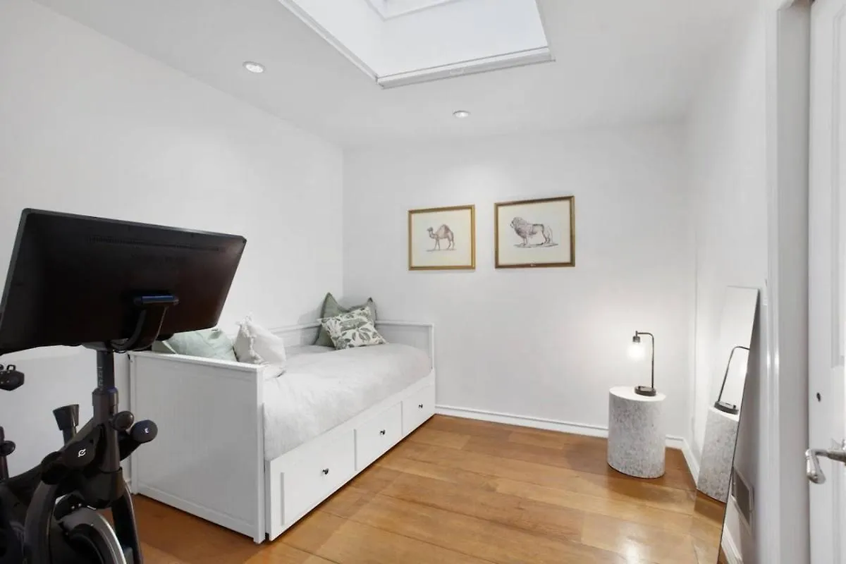 Apartment Luxury Oasis In Manhattan New York United States